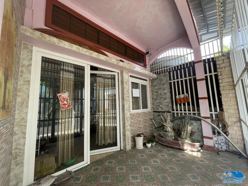 Bán nhà mặt tiền đường Ngô Gia Tự, phường An Hoà, tp Rạch Giá, tỉnh Kiên Giang (đoạn gần chợ Tắc Ráng)